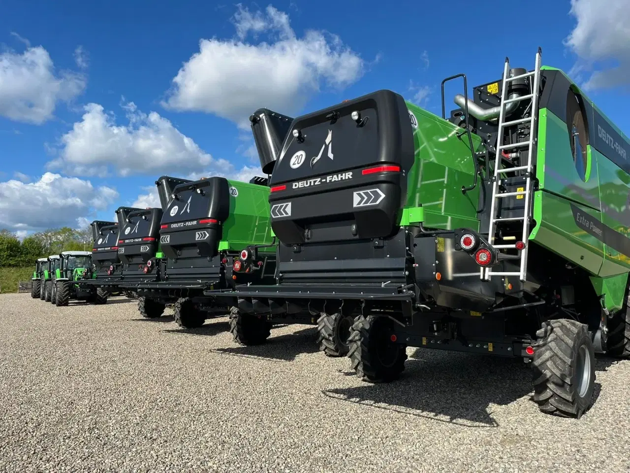 Billede 24 - Deutz-Fahr C7206 With 24feed - 7.2m header. New and unused Combine together with 7.2m header