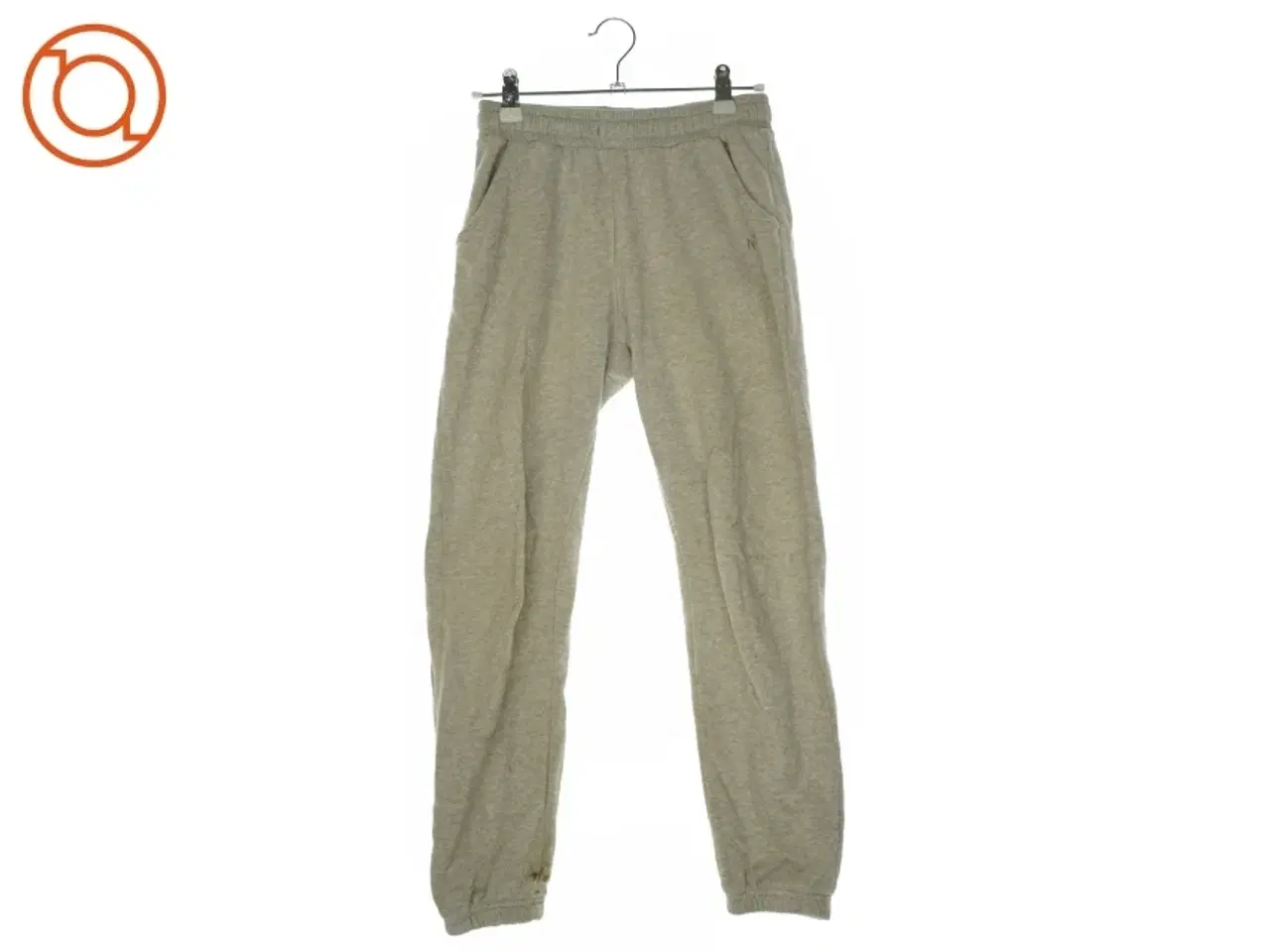 Billede 3 - Joggingsæt fra H&M (str. 134/140)