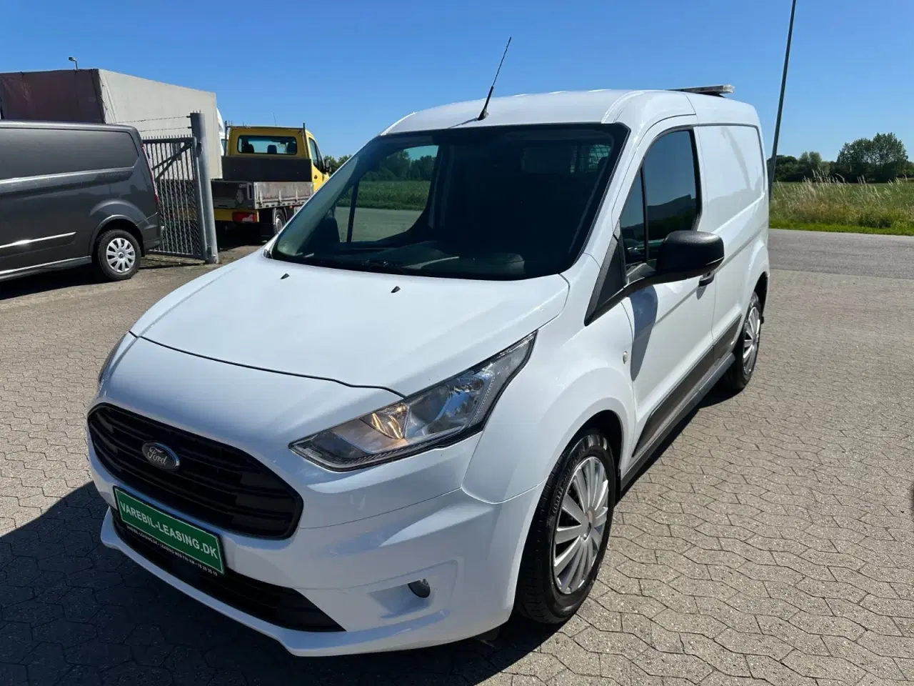 Billede 2 - Ford Transit Connect 1,5 TDCi 100 Trend kort