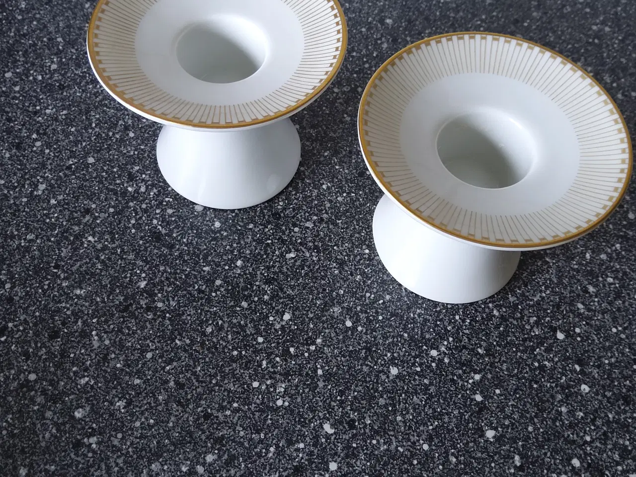 Billede 1 - Porcelæn lysestager 