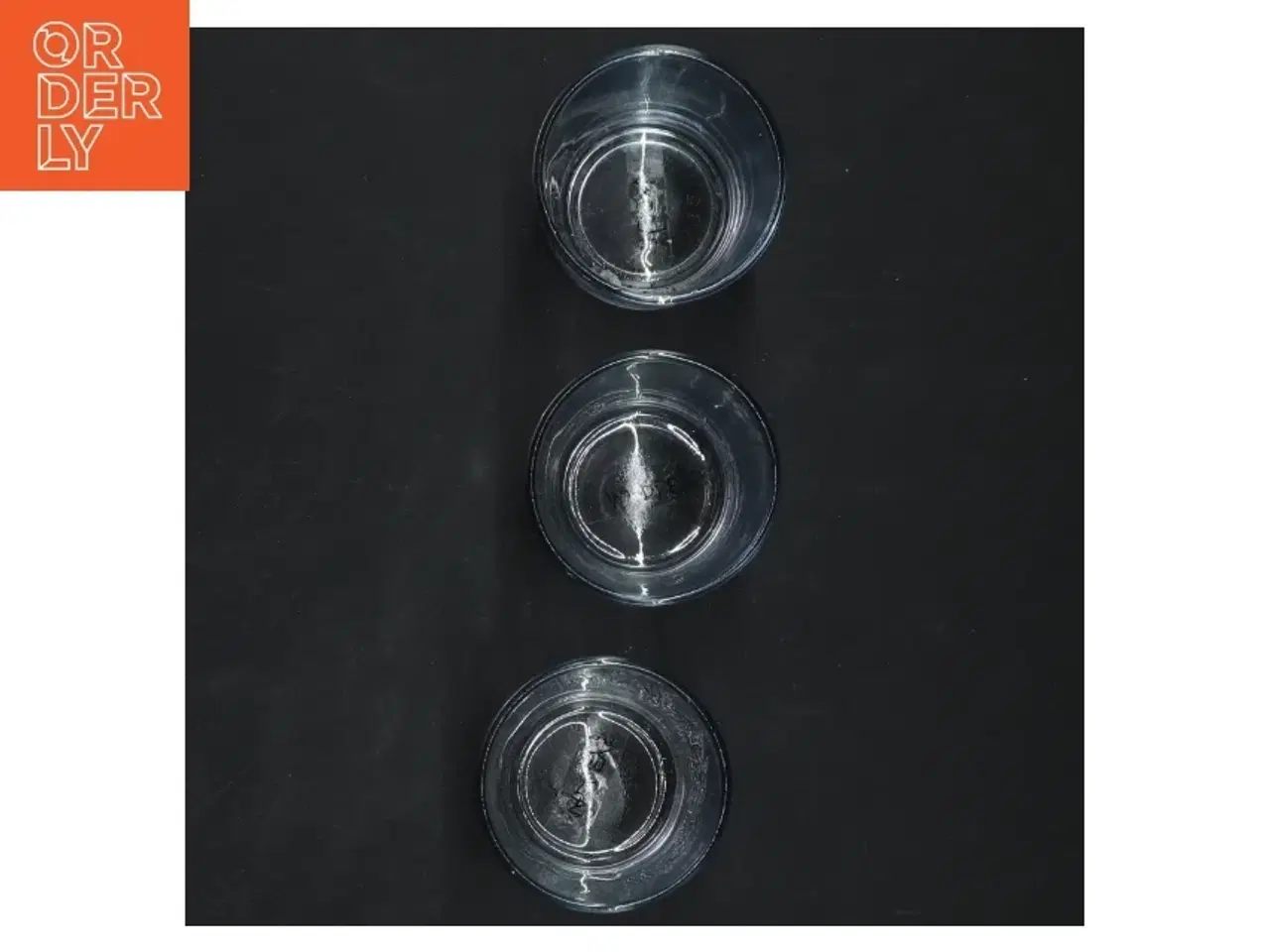 Billede 3 - Glas med mønster fra Madleys (str. 6x6 cm)