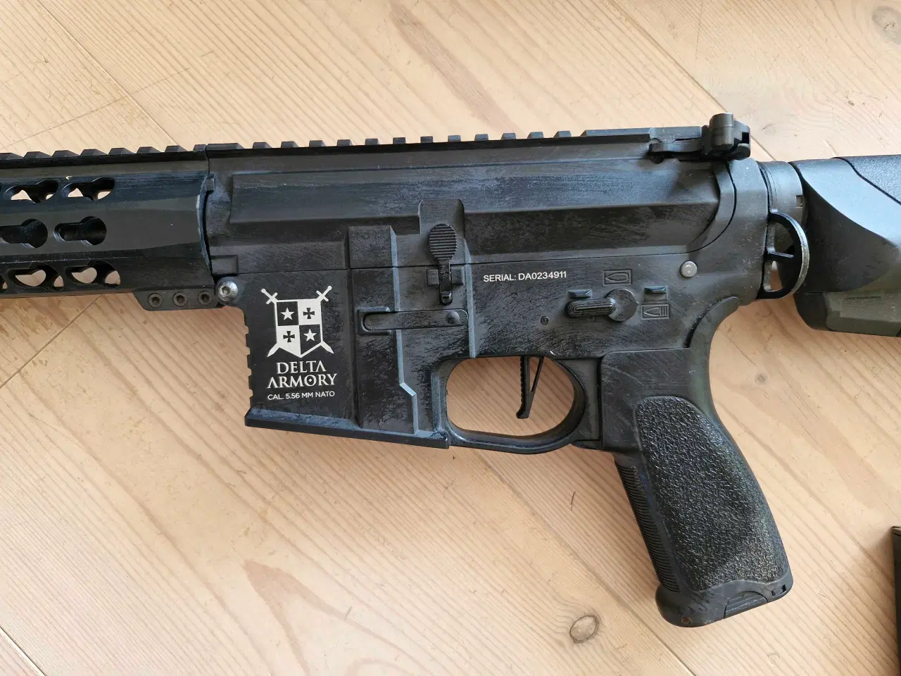 Billede 4 - Softgun Airsoft på el AR 15 Keymod Charlie 10"
