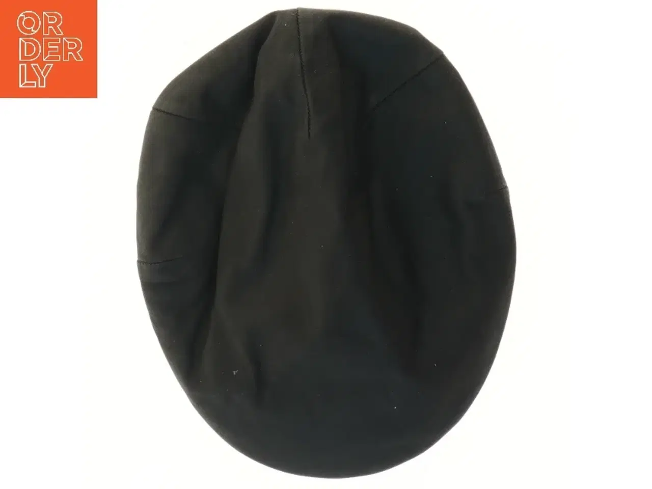 Billede 3 - Sort kasket i læder fra MADE IN LONDON (str. Ø 22 cm)