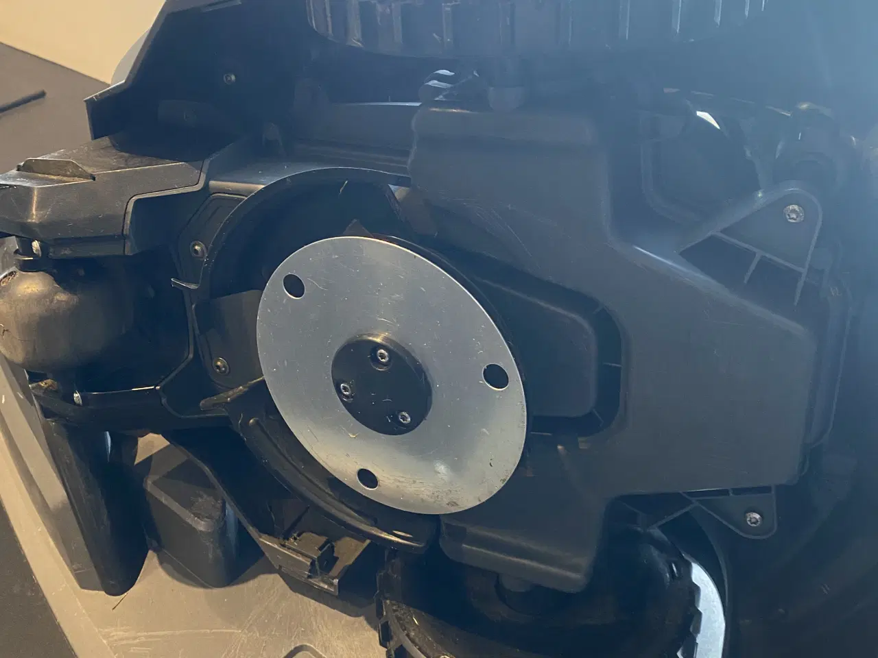 Billede 4 - Husqvarna robotplæneklipper