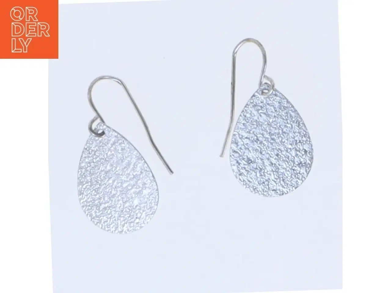 Billede 1 - Sølvøreringe med dråbeform (str. 25 mm)