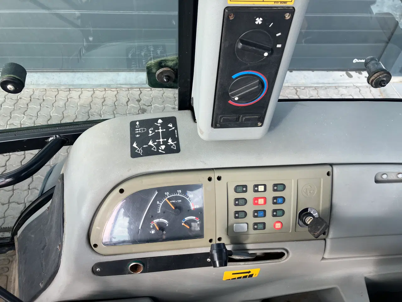 Billede 13 - TEREX 880 Bemærk lav timetal kun 2038 timer fra ny