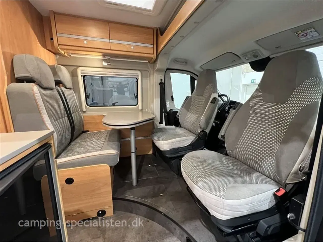 Billede 11 - 2022 - Pössl 2 Win Jumper S PLUS 2022 Pössl 2 Win 600 Jumper S Plus - se den nu hos Camping-Specialisten.dk