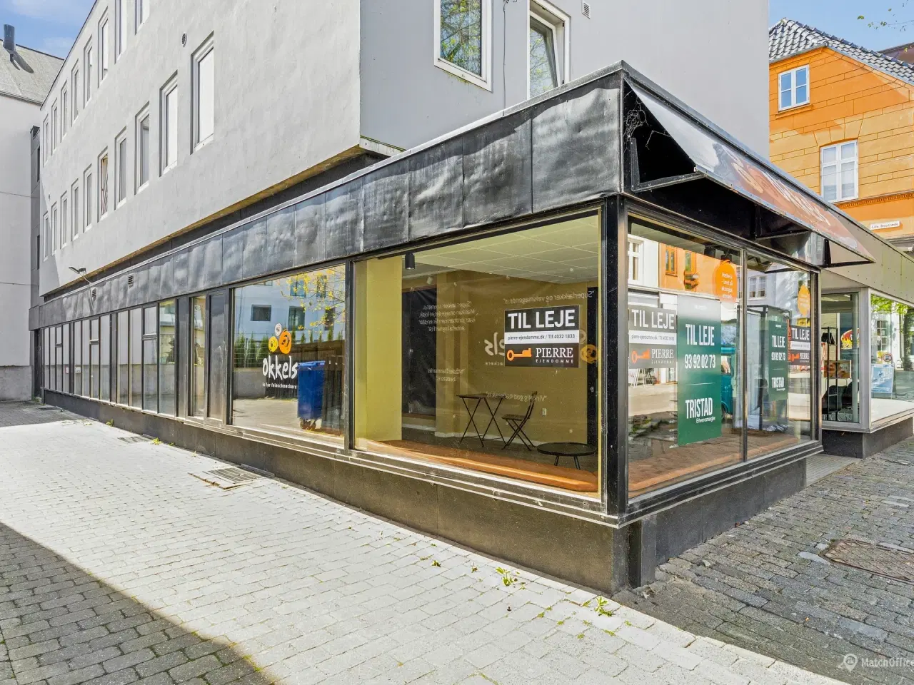 Billede 2 - Moderniseret og flot lejemål med store facadevinduer