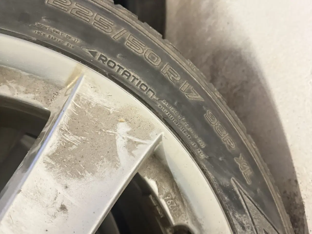 Billede 1 - Fine sommerdæk 17 tommer