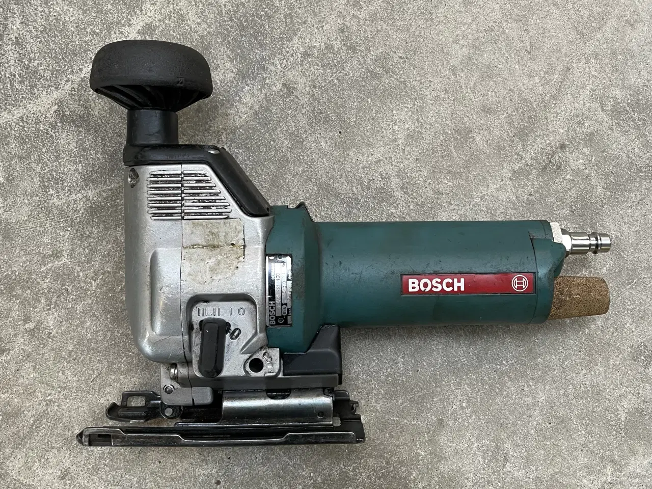 Billede 1 - Bosch stiksav på luft. 