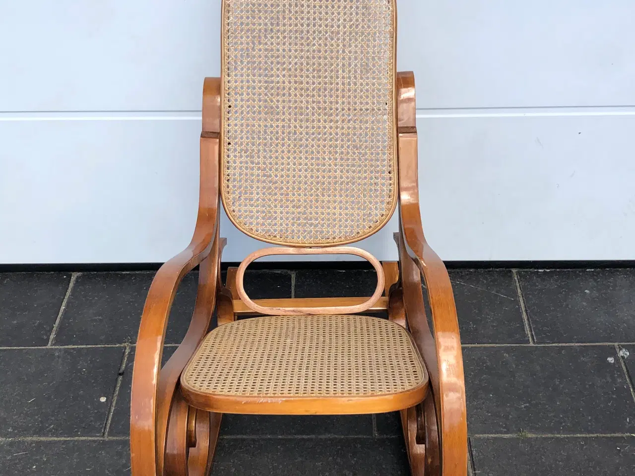 Billede 3 - Smuk Vintage gyngestol med fransk flet