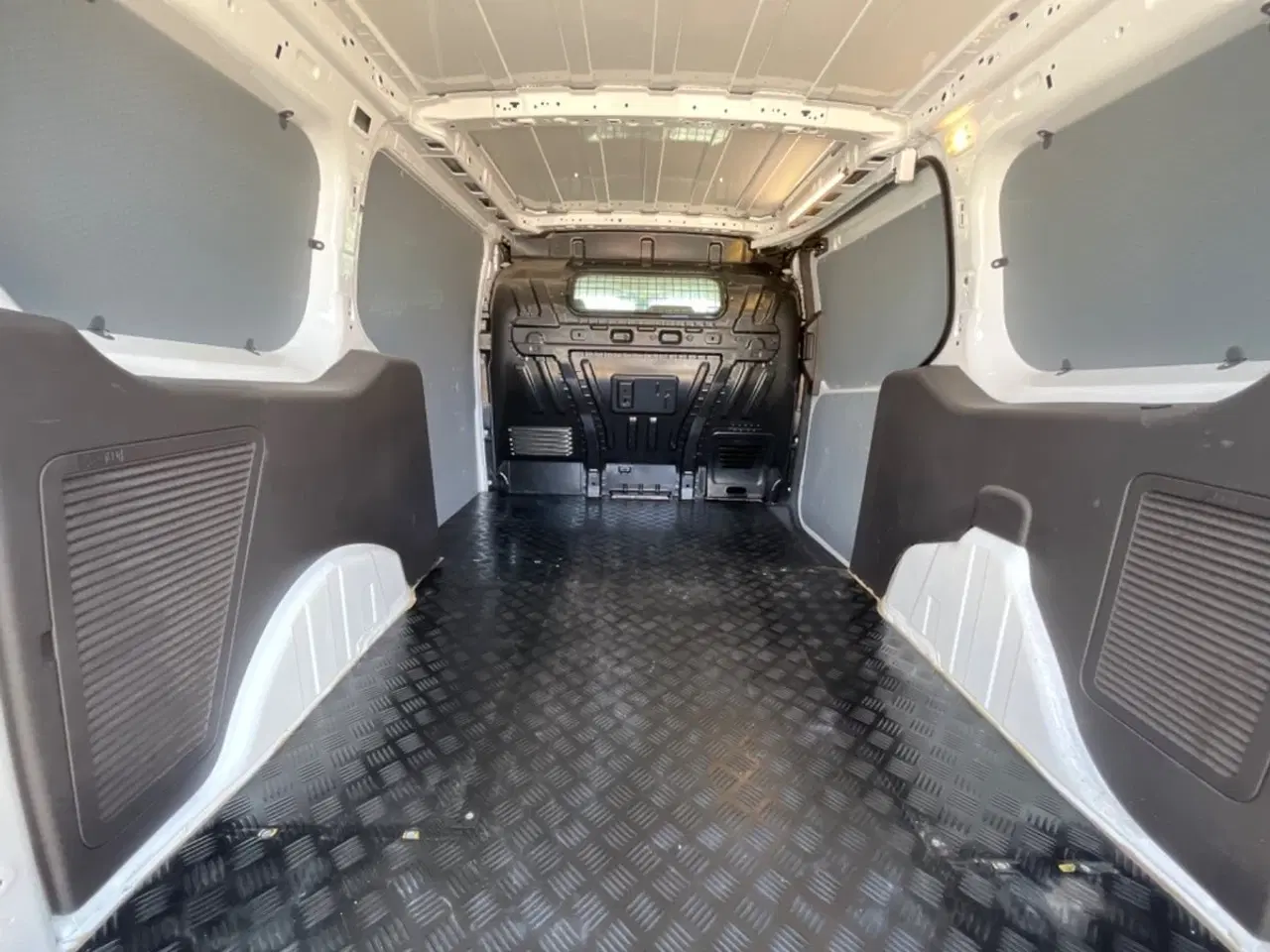 Billede 10 - Ford Transit Connect 1,5 TDCi 100 Trend lang