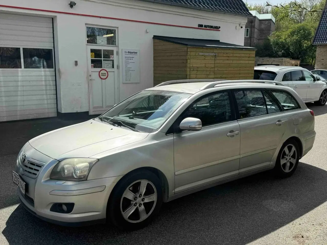 Billede 3 - Toyota Avensis 2,0 D-4D Executive stc.