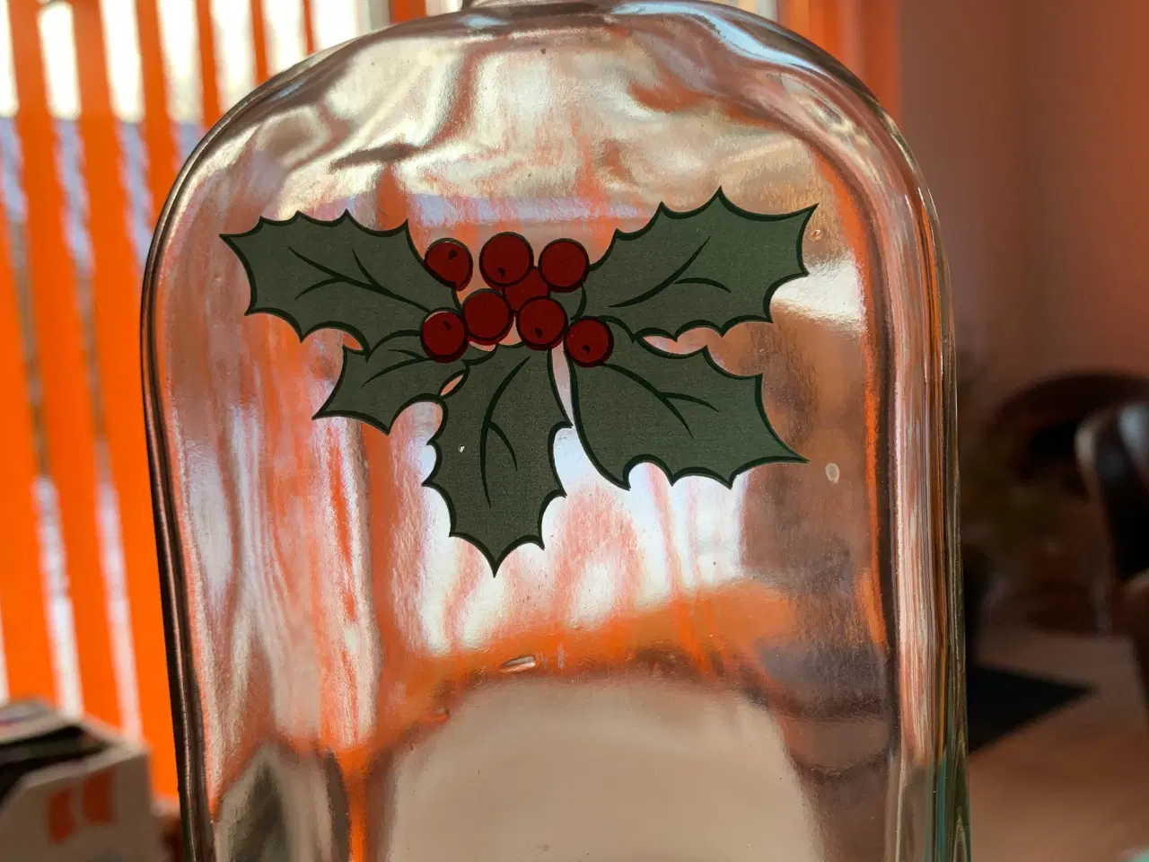 Billede 2 - Holmegaard juleflaske 1997 med glas 