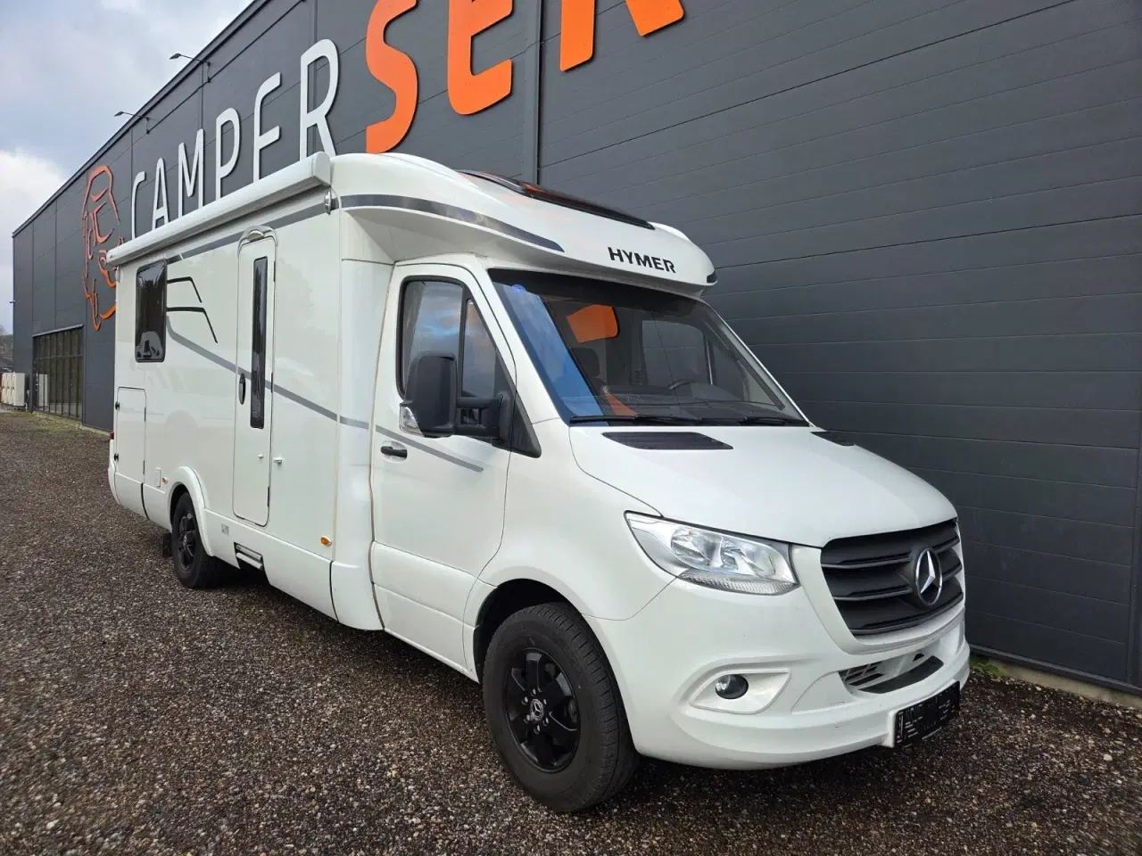 Billede 1 - Hymer Tramp 695 S 2,2 CDi aut.