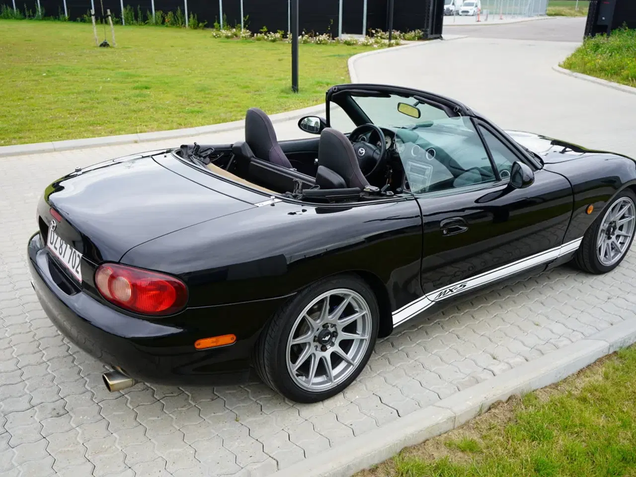 Billede 5 - MAZDA MX-5 1,6 CABRIOLET – på auktion 14. maj