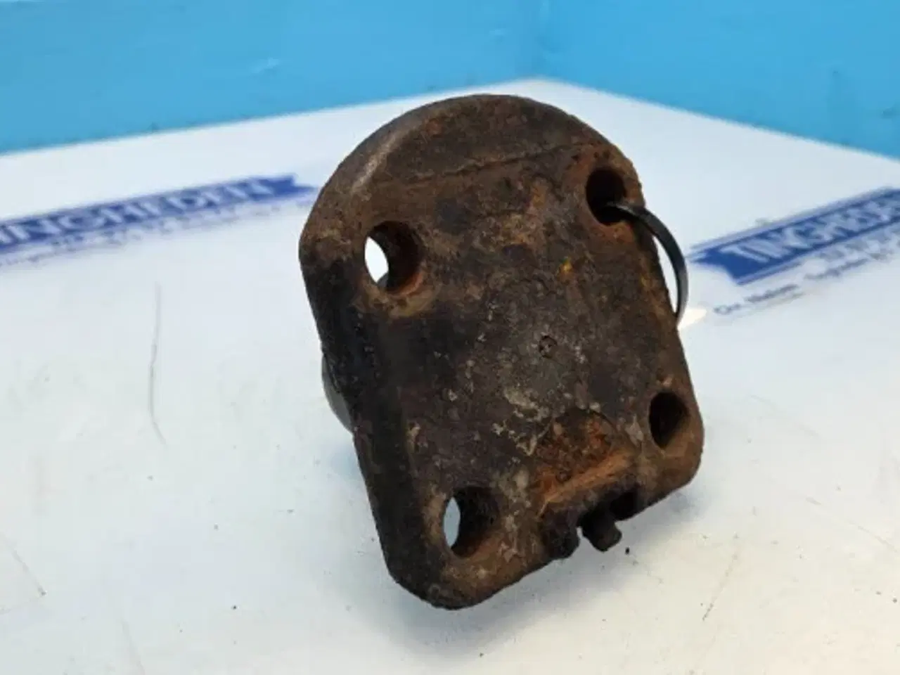 Billede 11 - New Holland LB115B Stift 85807970