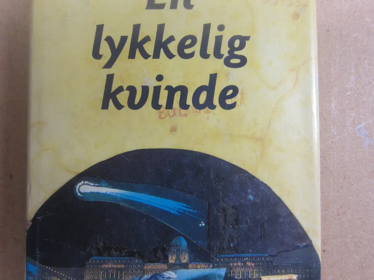 Billede 1 - En lykkelig kvinde