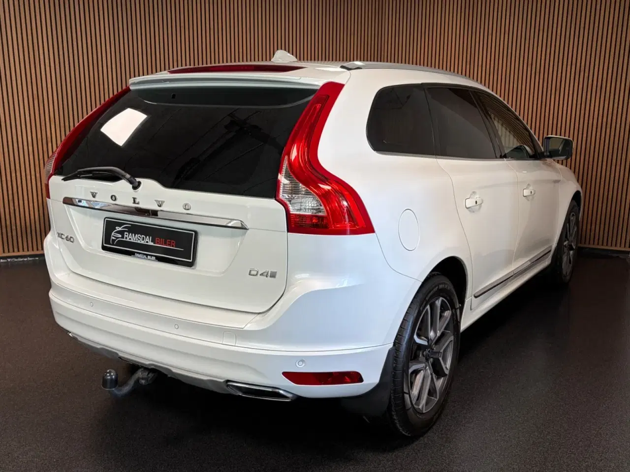 Billede 5 - Volvo XC60 2,0 D4 190 Summum aut.