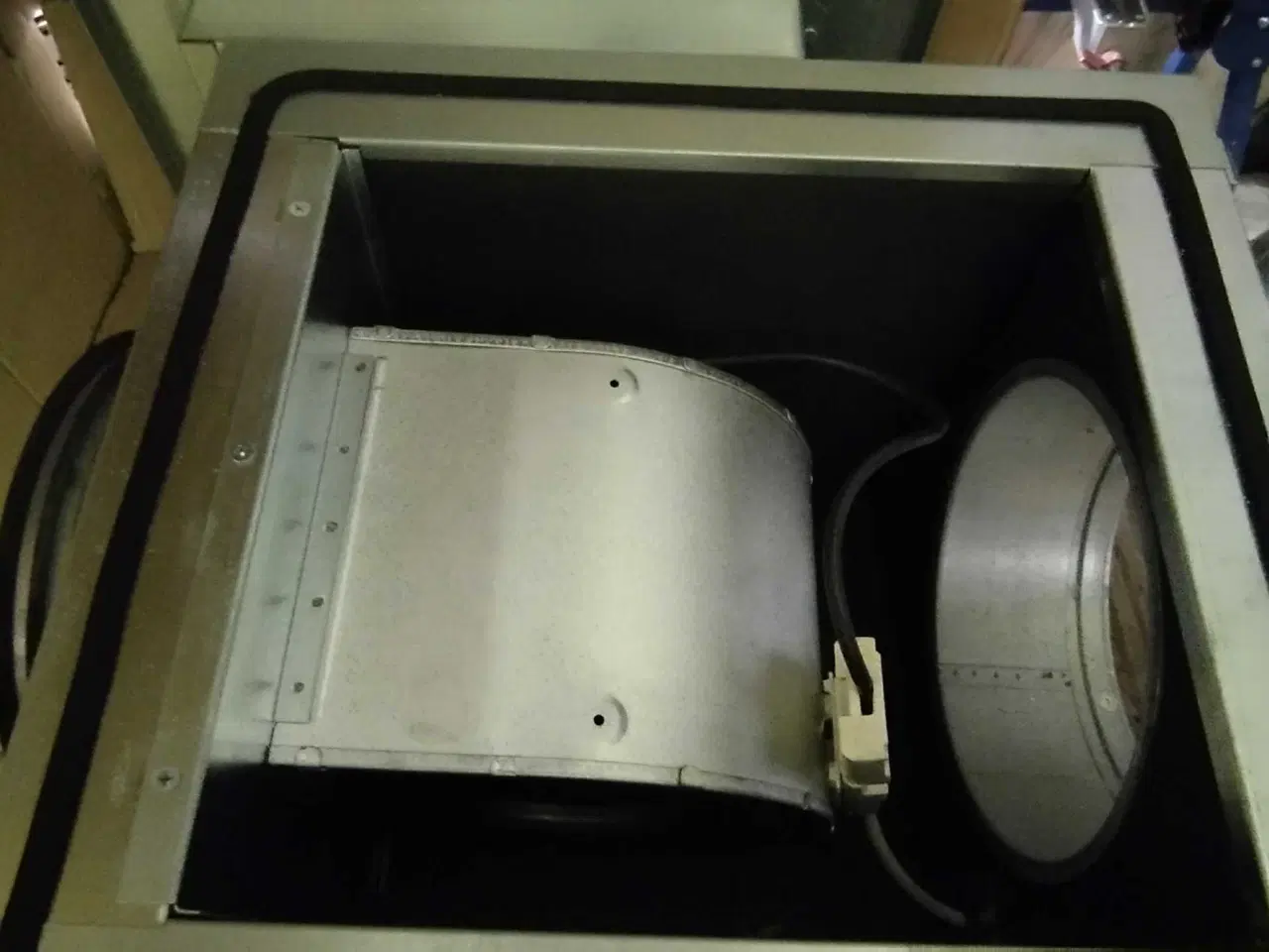 Billede 2 - Lindab boks/kanal ventilator Ø 200 