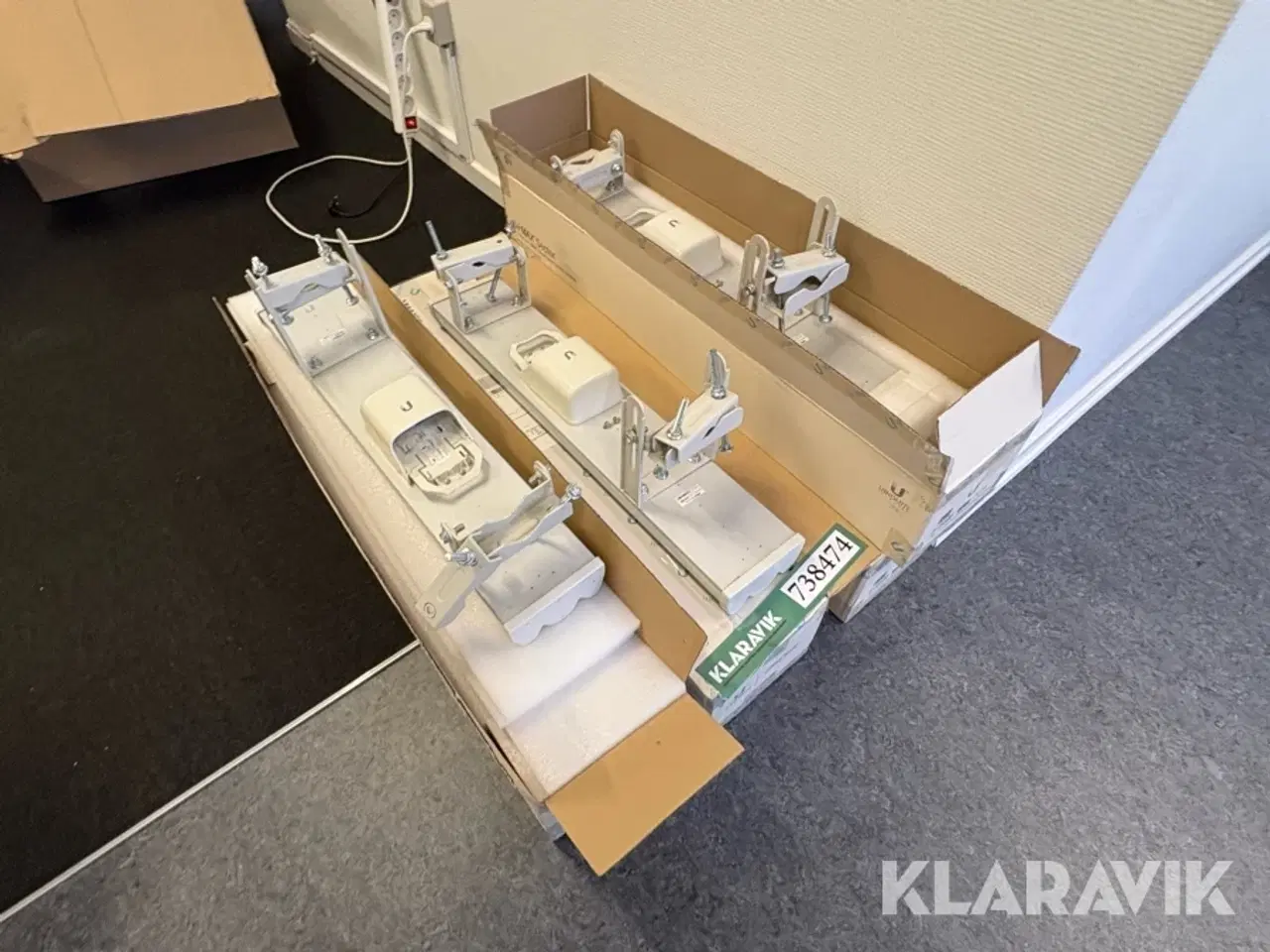 Billede 2 - Sektorantenner Ubiquiti Networks AM-5G19-120 airMAX til trådløst netværk 4 styk