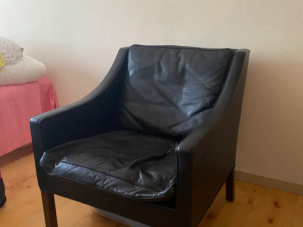 Billede 7 - Børge Mogensen - sofa (2213) og 3 lænestole (2207)