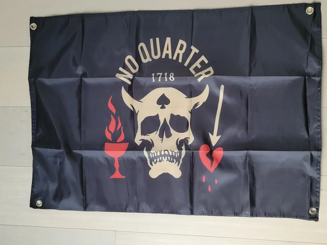 Billede 1 - No Quarter flag tilskrives piraten Blackbeard