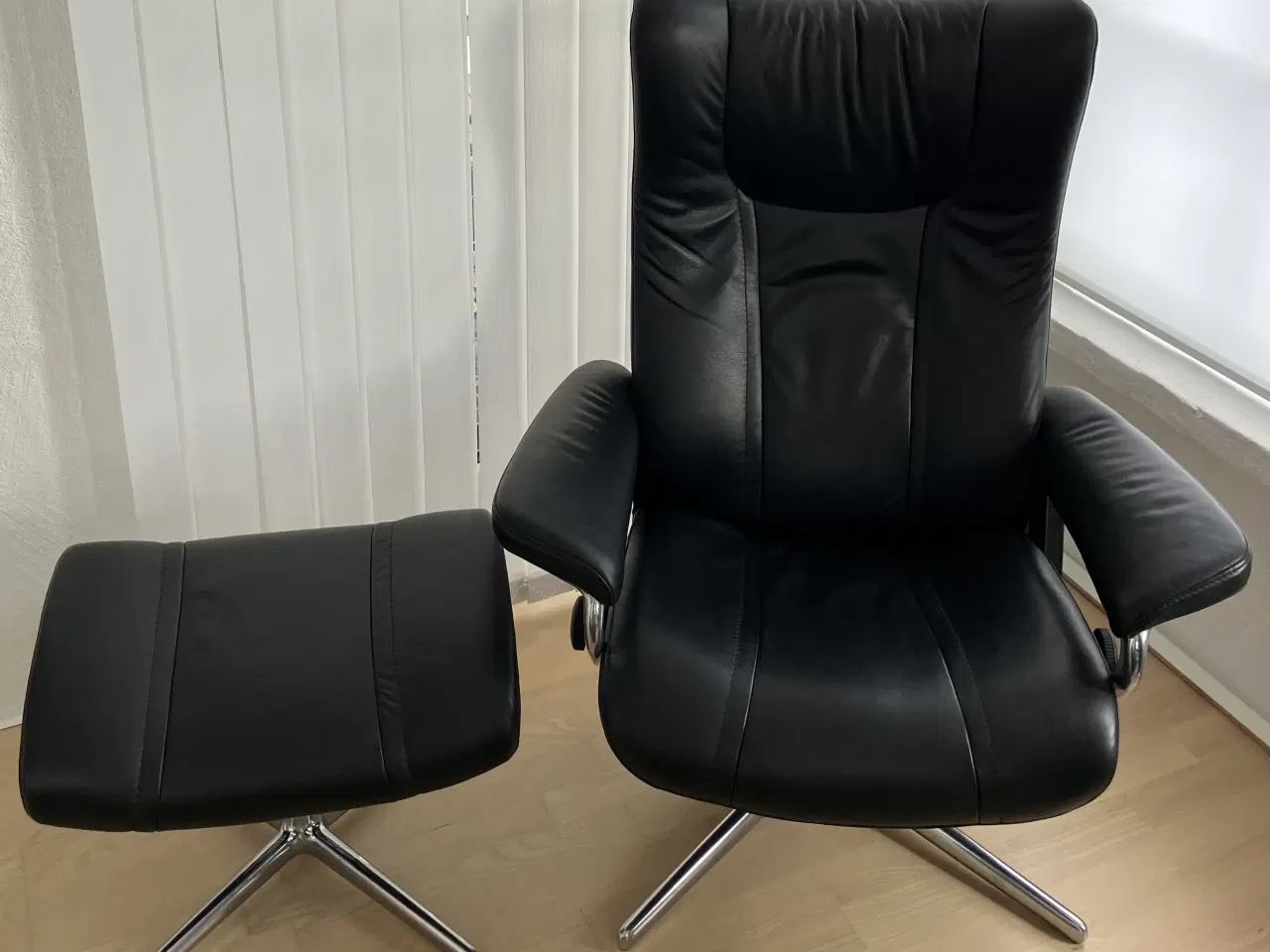 Billede 2 - Sort Org. Stressless læderlænestol M
