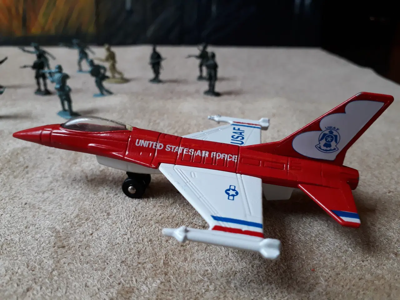 Billede 2 - Matchbox Air Force Fly og Soldater