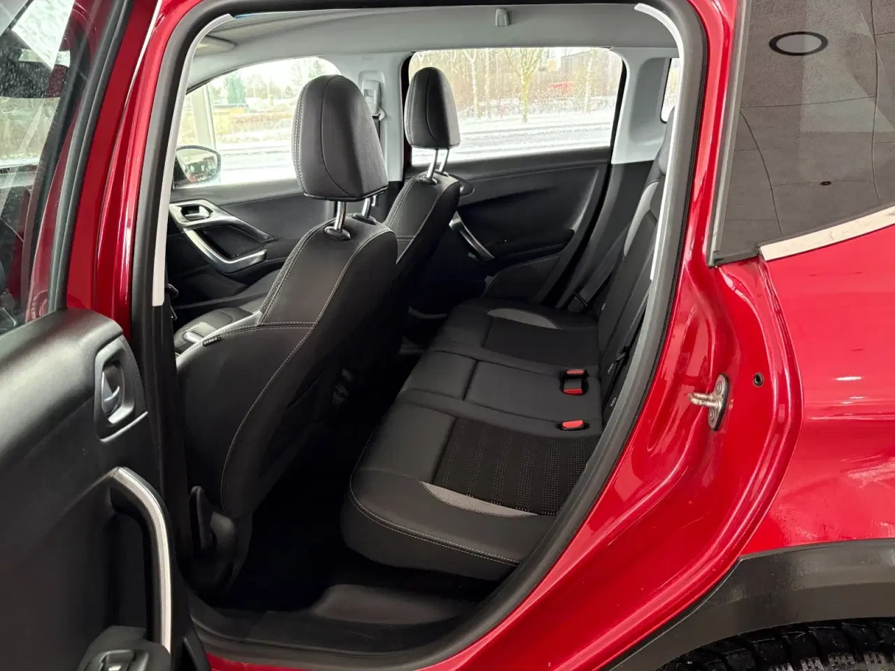 Billede 12 - Peugeot 2008 1,6 BlueHDi 100 Allure Sky