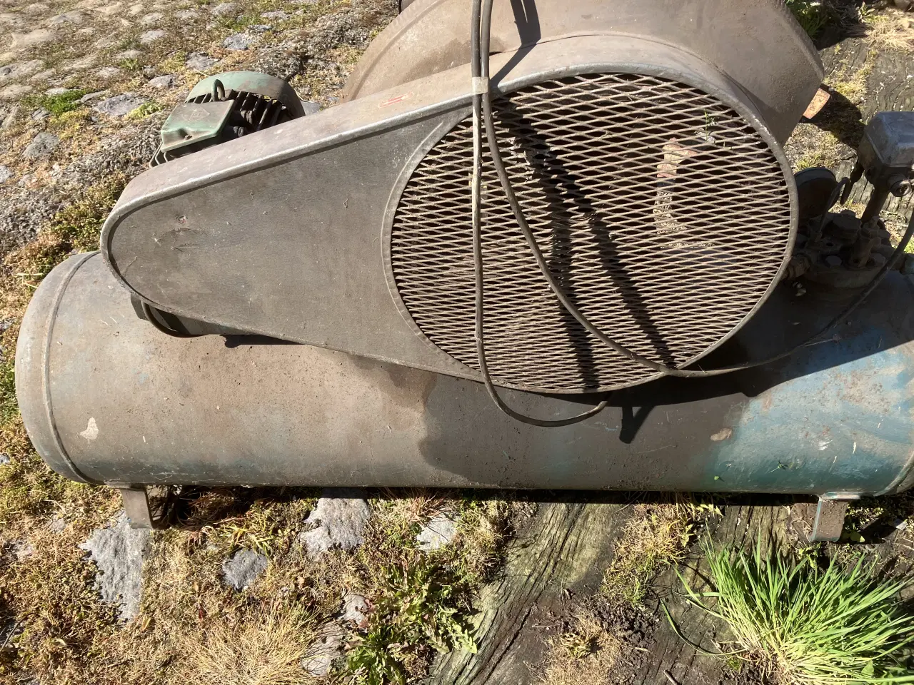 Billede 2 - Stenhøj kompressor 2cyl 300l