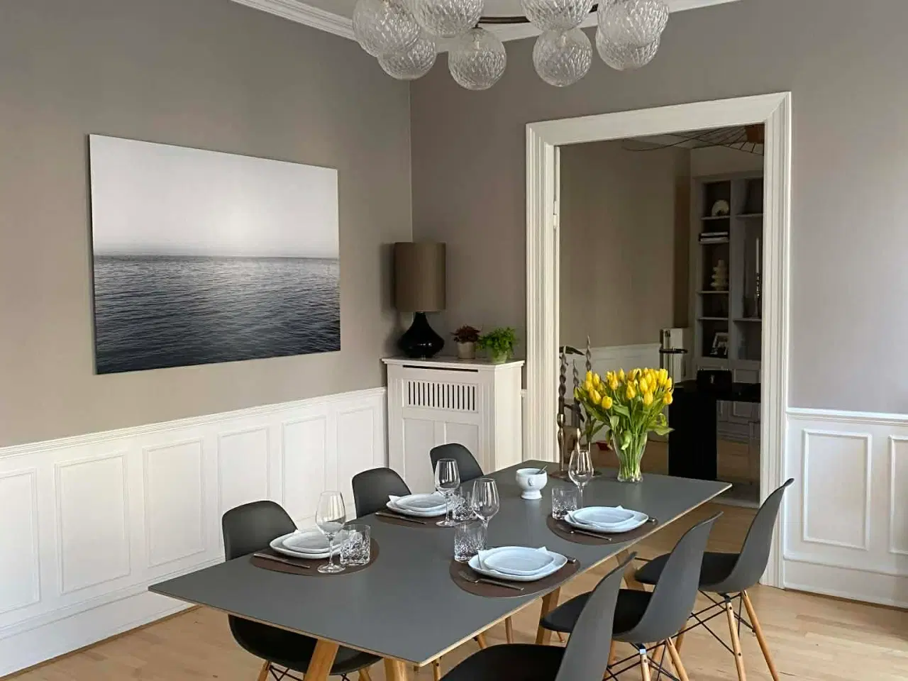 Billede 1 - 6x Charles Eames spisebordsstole – grå/egetræsben