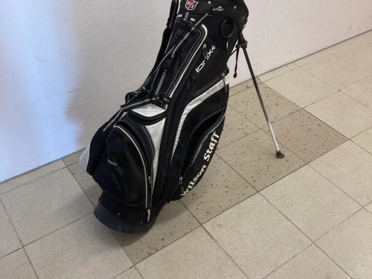 Billede 2 - Golf Bærebag . Wilson Staff.