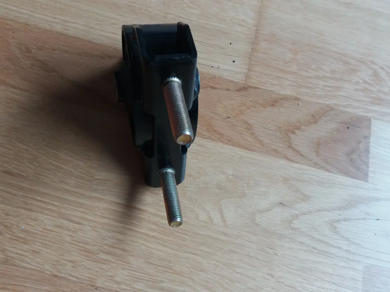Billede 4 - Ophæng Toyota Corolla AE95