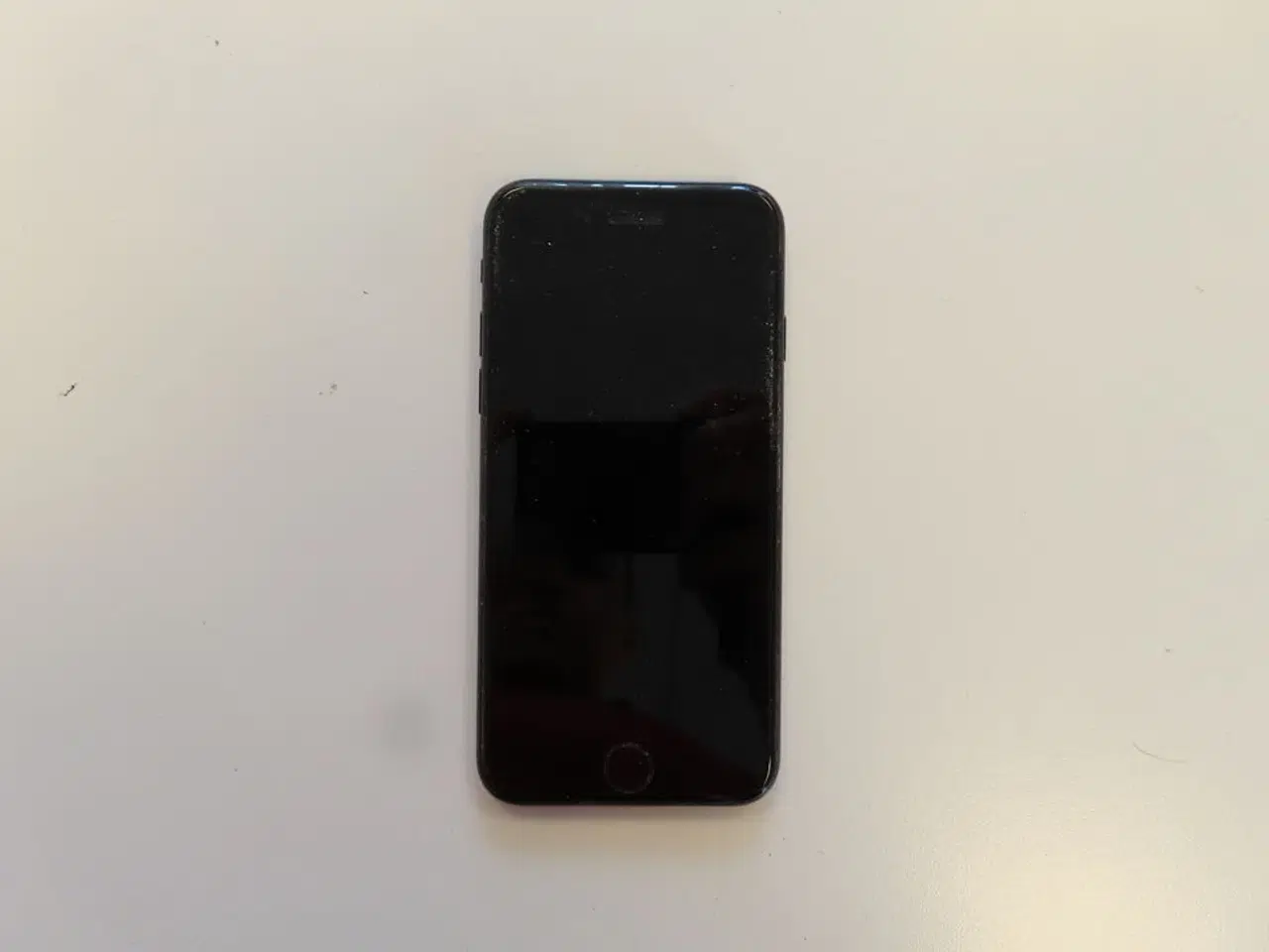 Billede 1 - Mobiltelefon APPLE Iphone SE 3. Gen - 64 GB