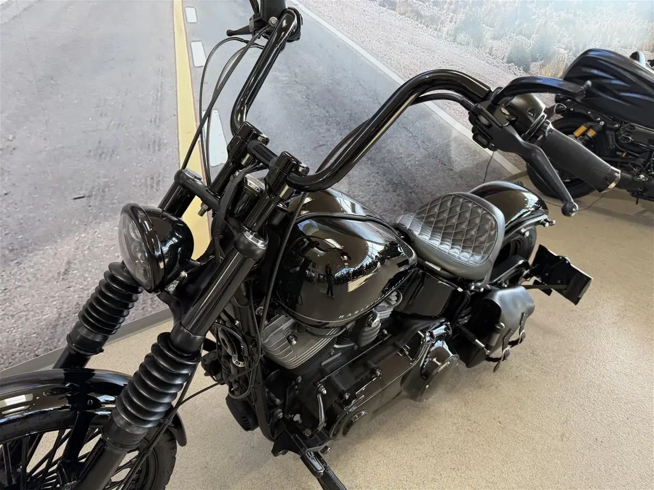 Billede 25 - Harley-Davidson FXS Blackline 96"