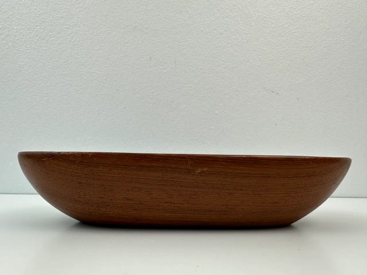 Billede 2 - Aflang retro teak fad / skål