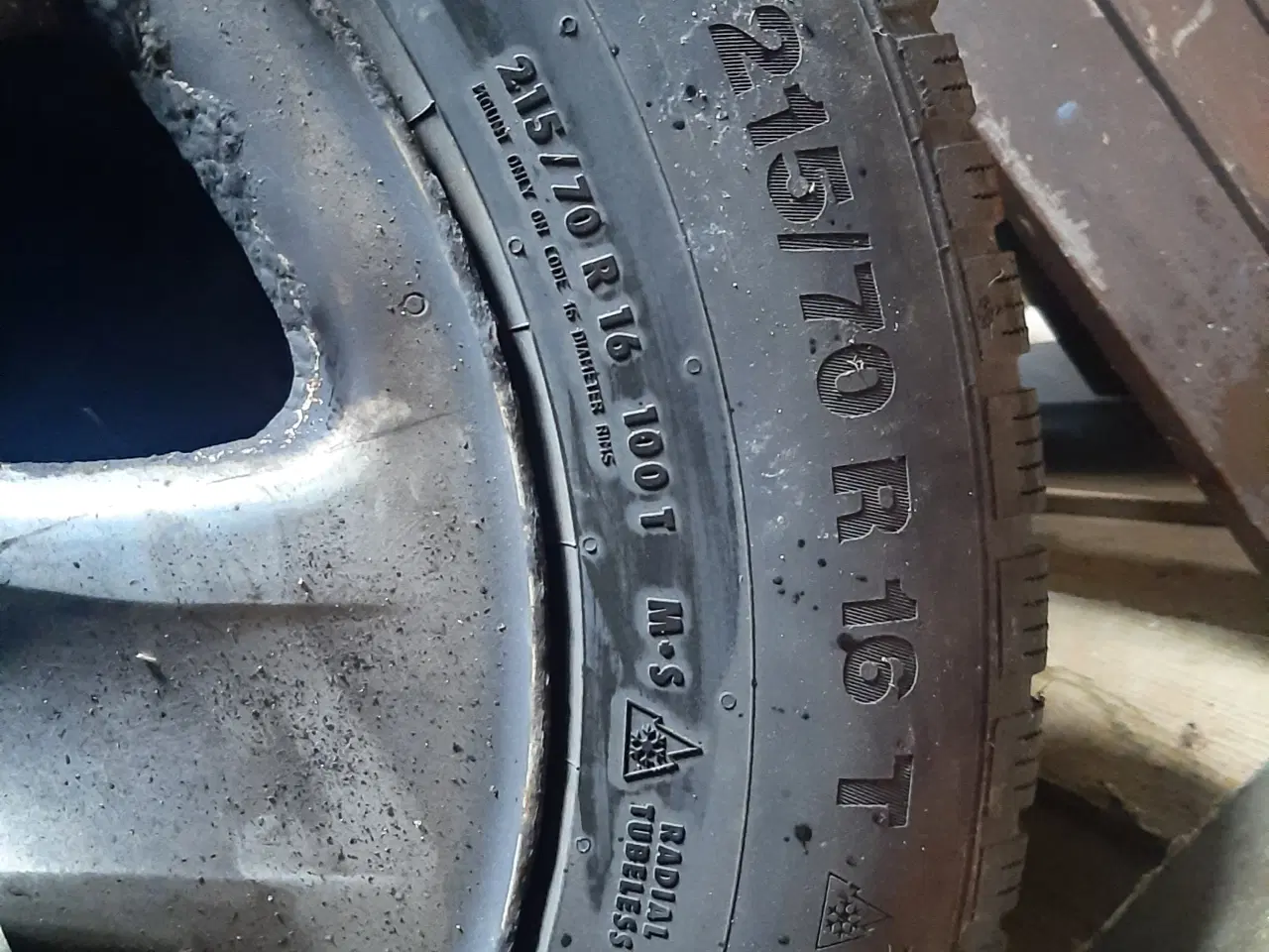 Billede 4 - Suzuki grand vitara 4 stk vinterhjul