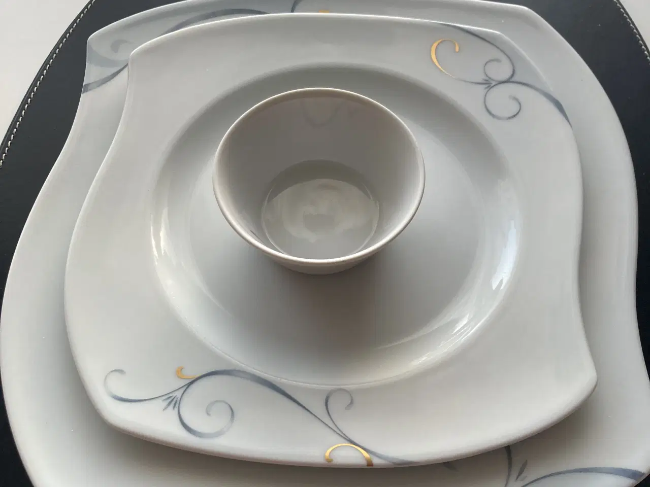 Billede 1 - Tallerkener -Firkløveren