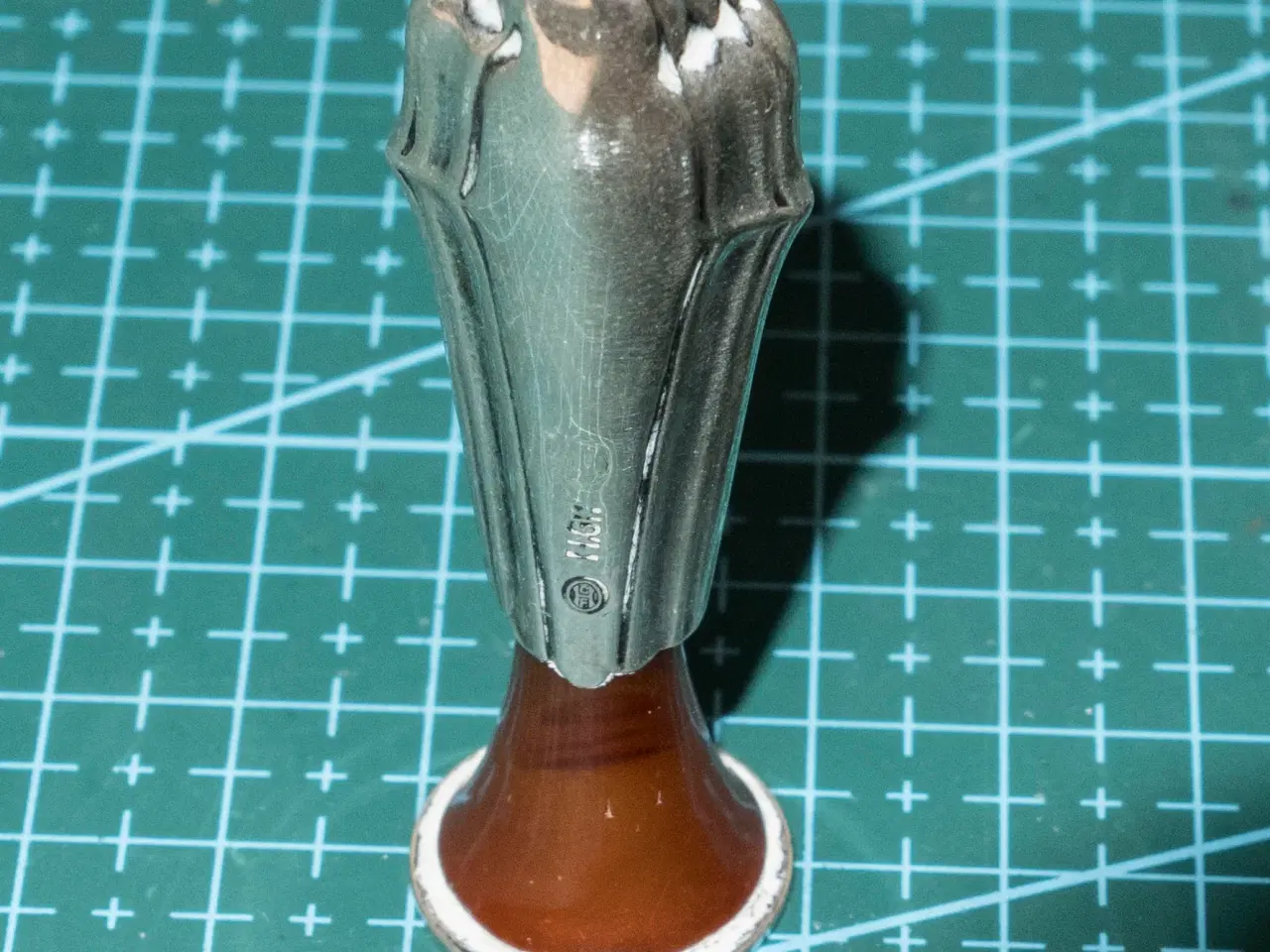 Billede 1 - Lakssejl - sølv - 6 cm. Signatur-stempel.