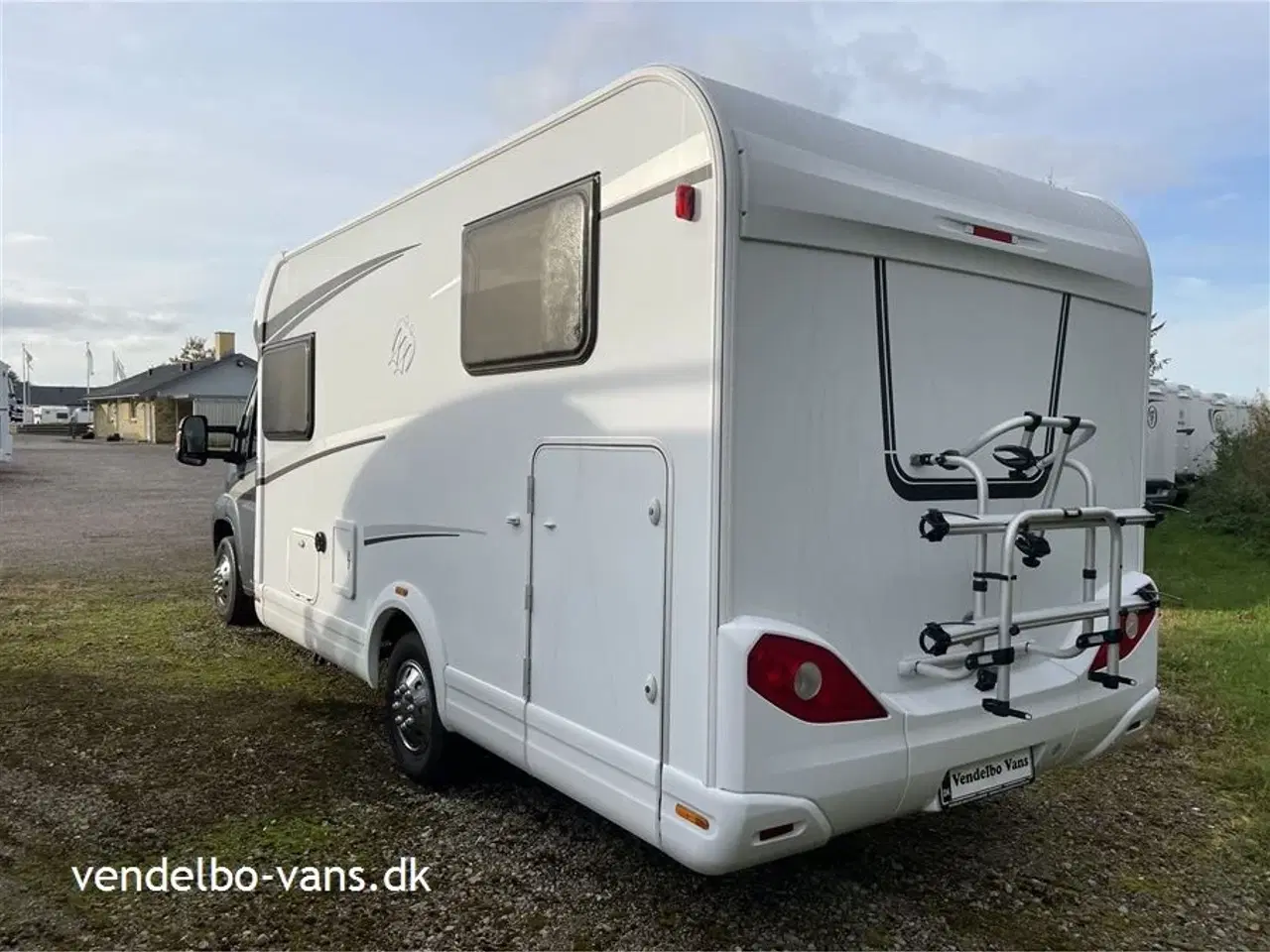 Billede 2 - 2014 - Knaus Sky TI 650 MEG   Enkeltsenge og garage