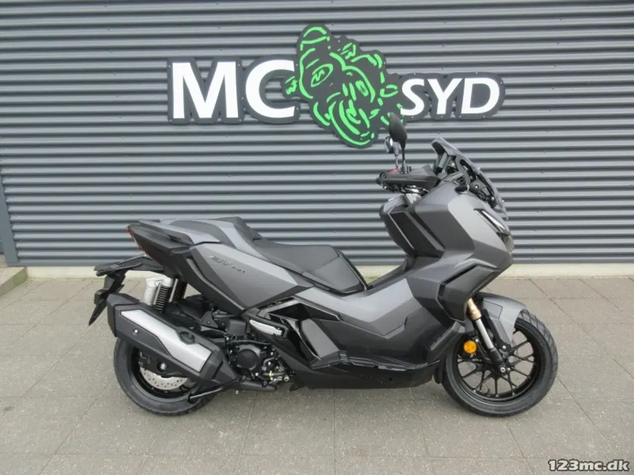 Billede 1 - Honda ADV 350 MC-SYD BYTTER GERNE