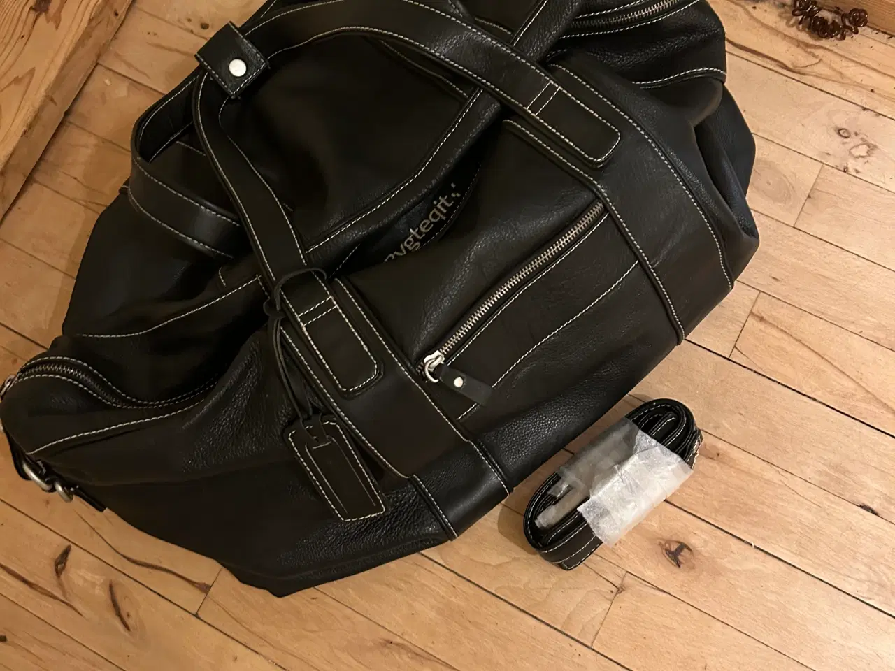 Billede 1 - Rejsetaske i ægte læder
