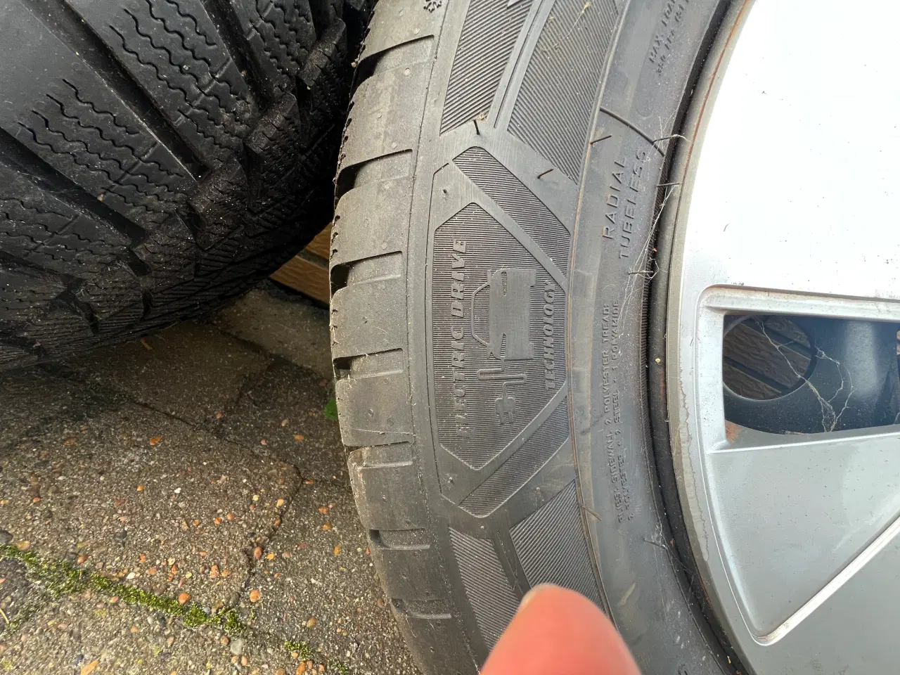 Billede 8 - 18" Org. VW ID. BUZZ Vinterhjul