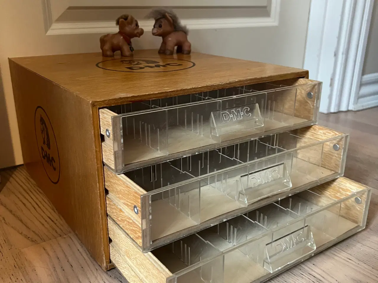 Billede 4 - Flot retro skuffedarium 