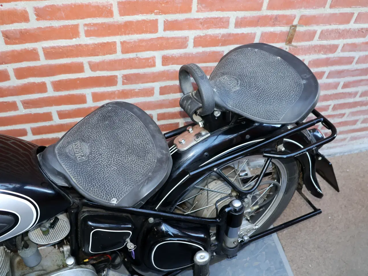 Billede 8 - Triumph Twn 250SL årgang 1954.