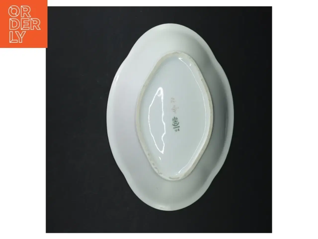 Billede 4 - Dekorativt fad med fiske motiv fra B&G (str. 24 x. 19 cm. h. 6 cm)