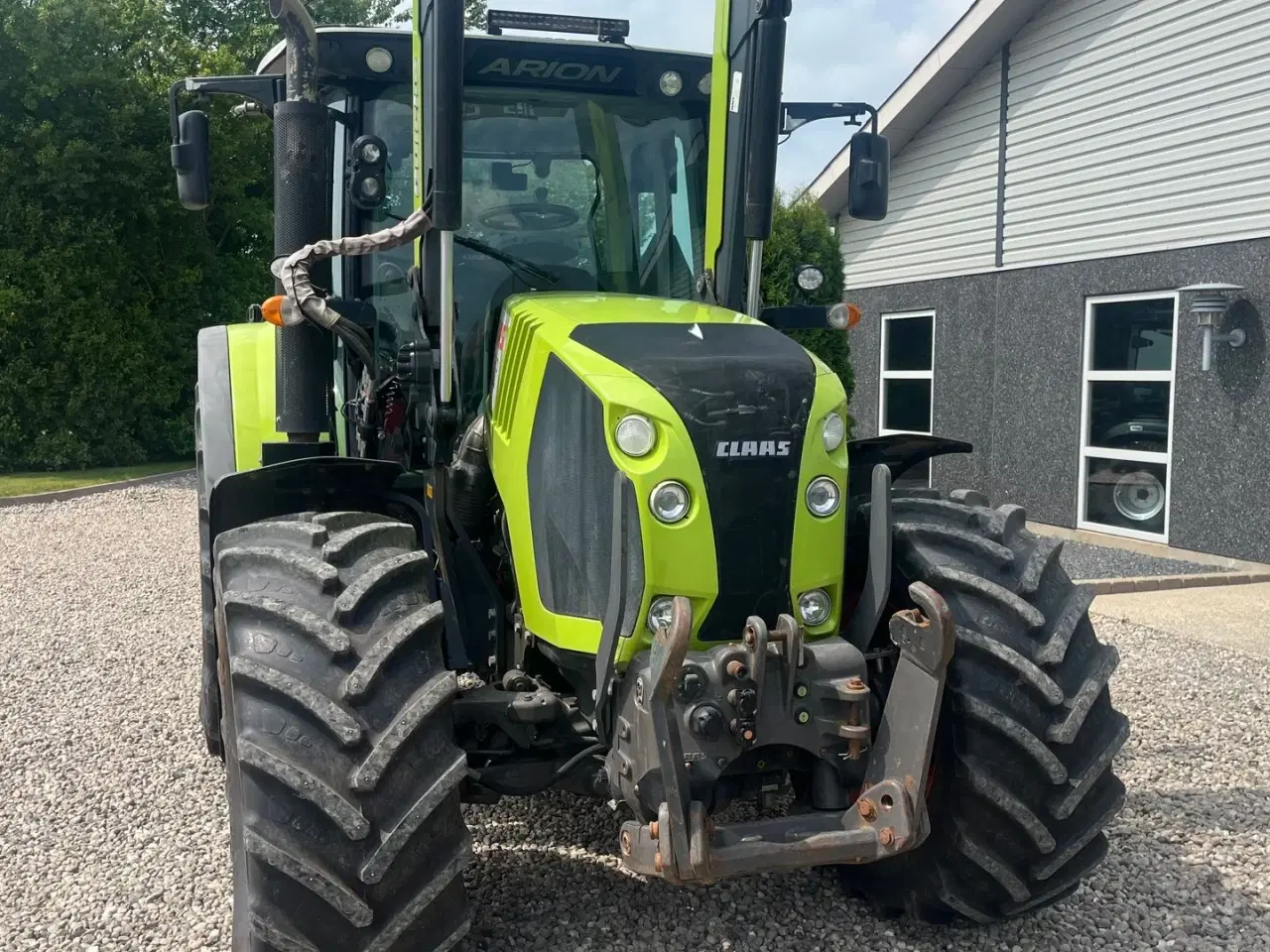 Billede 18 - CLAAS ARION 550 CEBIS Med frontlæsser og frontlift