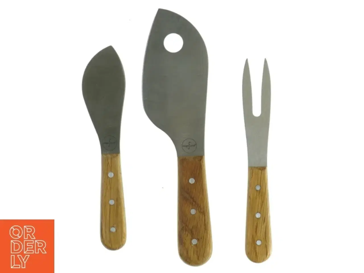 Billede 1 - Osteknivsæt fra Sagaform (str. 19x5 cm)