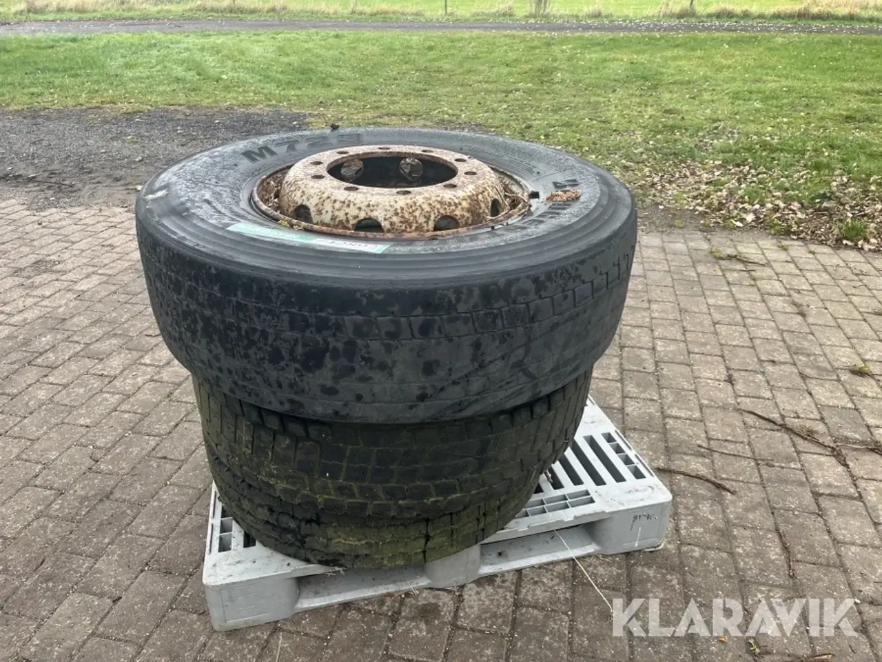 Billede 1 - Lastbil Bridgestone M729 dæk